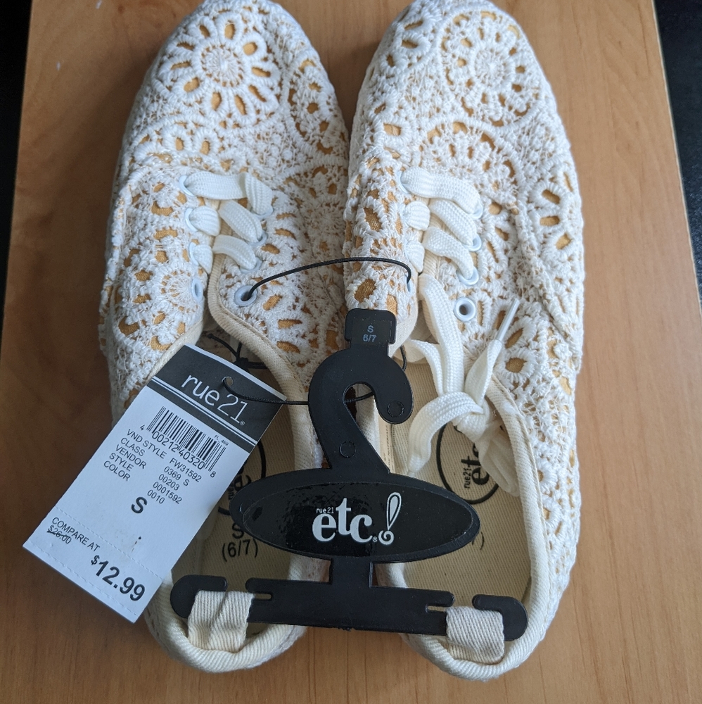 Rue 21 etc Crocheted Sneakers Size 6